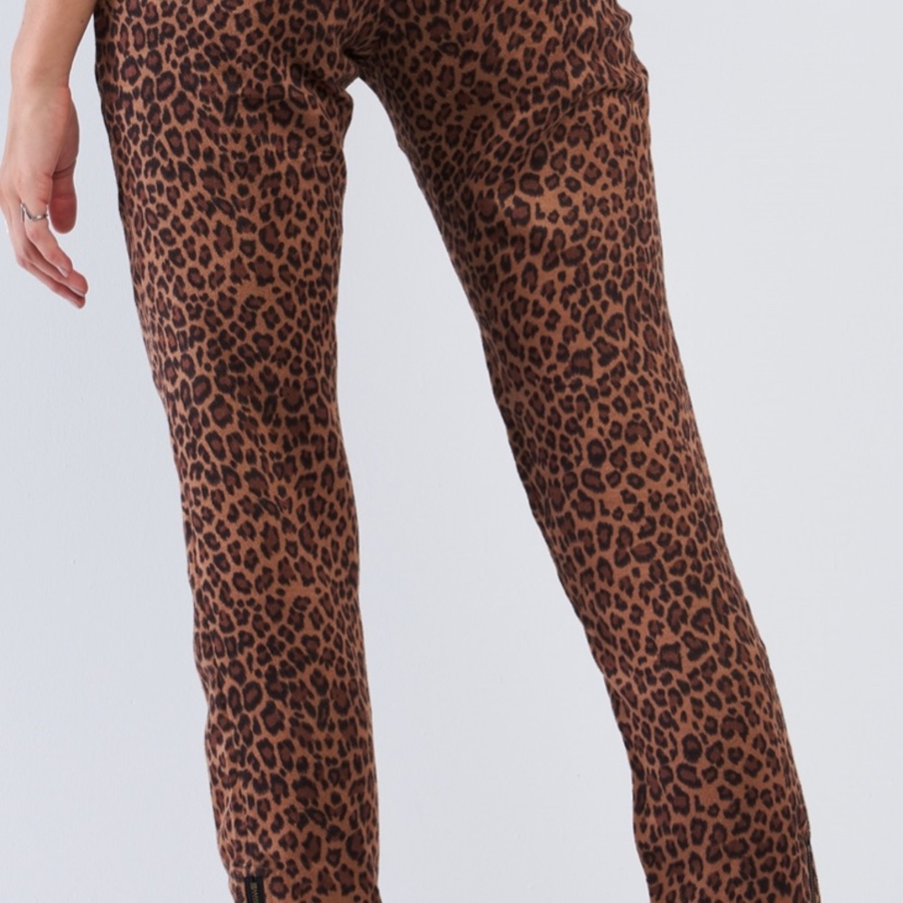 Leopard Print High Waisted Pants - Picture 5 of 6